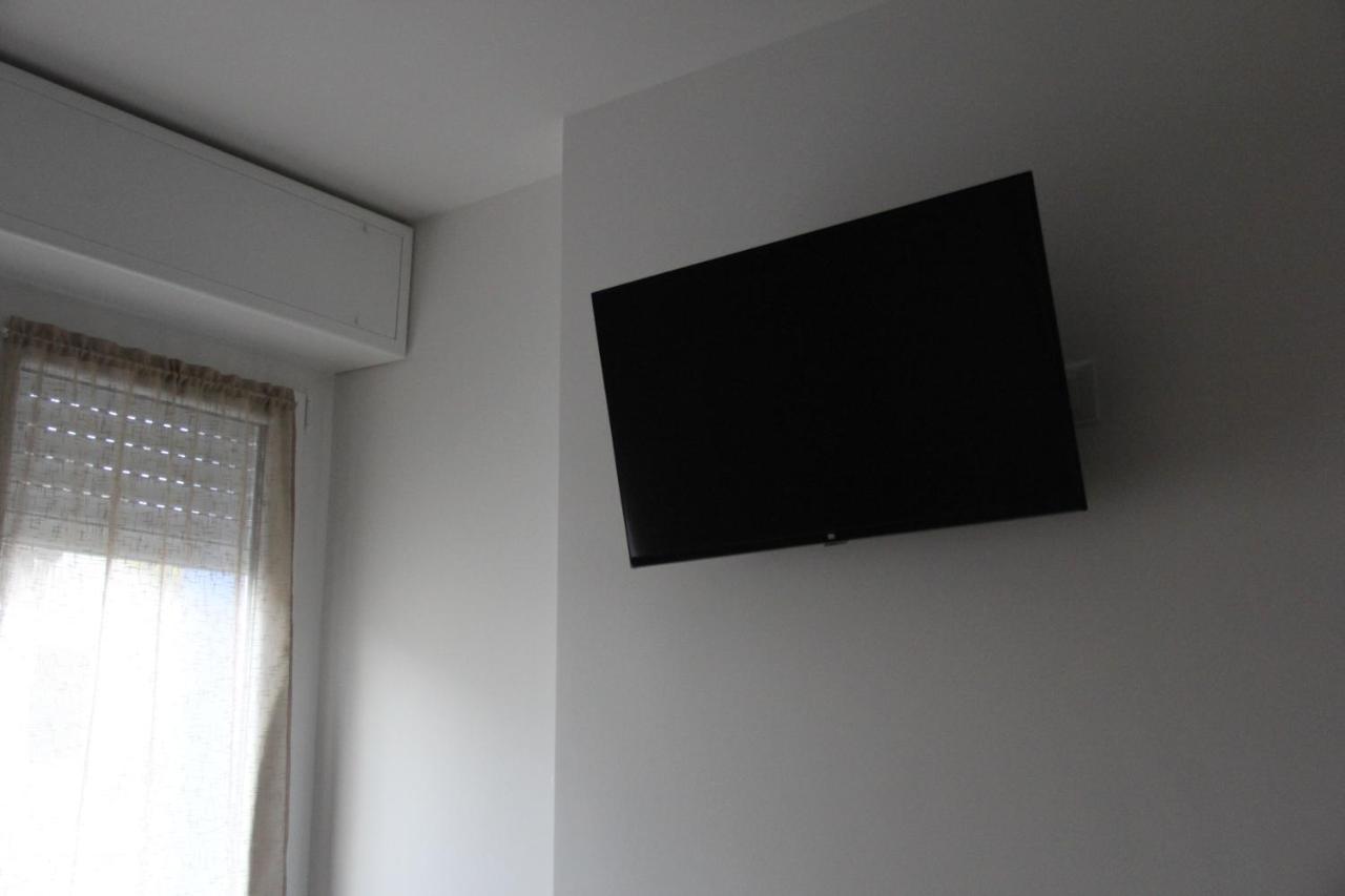 New Apartment Close To The Cinque Terre 斯培西亚 外观 照片